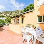 Global Velazquez - By Global Rental Holidays 8650